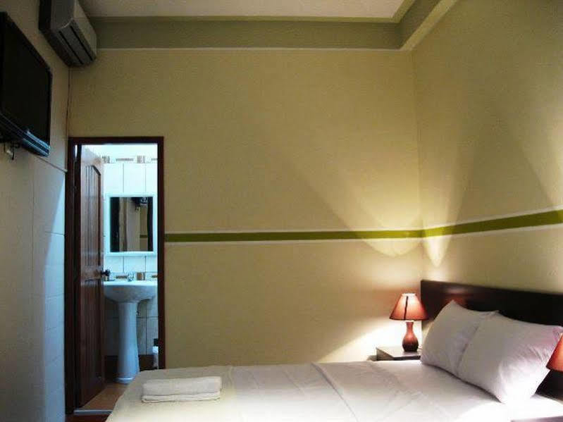 Hotel Fatima Inn Tarapoto Extérieur photo