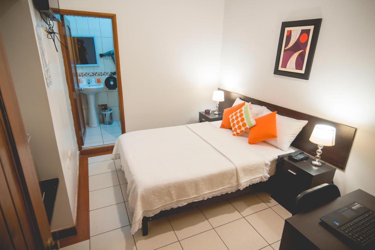 Hotel Fatima Inn Tarapoto Extérieur photo